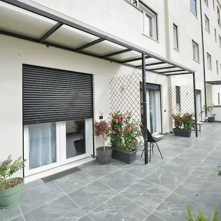 Apartamento The House Of Flowers Shkodër